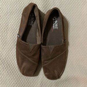 Womens BOBS by Skechers,  Brown 9 1/2